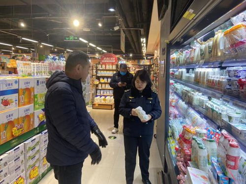 市場監(jiān)管局執(zhí)法人員積極引導(dǎo)清真食品經(jīng)營單位依法開展生產(chǎn)經(jīng)營活動